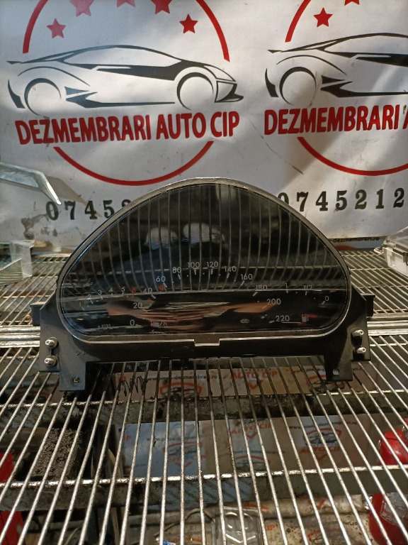 Ceas bord Mercedes A-Class cod: A1685403211K2