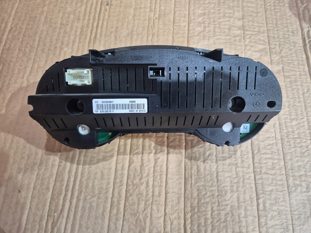 Ceas bord mercedes ml w164 si r class w2