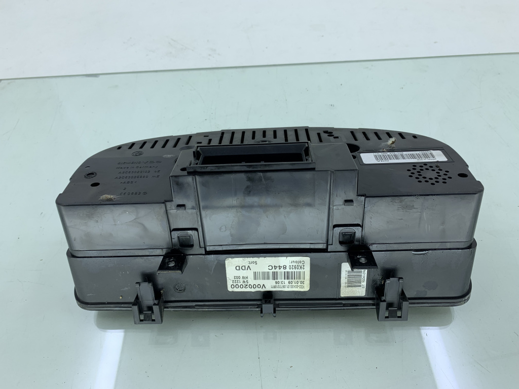 Ceas bord VW CADDY 2.0 SDI BST 2004-2010