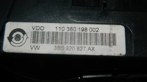 Ceas bord VW Passat B5 1.9 TDI cod: 3B0920827AX