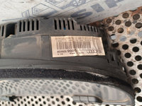 Ceasuri bord 8E0920900G Audi A4 B6 [2000 - 2005] Sedan 1.9 TDI MT (100 hp)