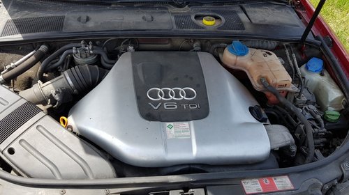 Ceasuri bord Audi A4 B6 2003 COMBI 2,5TDI