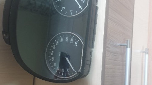 Ceasuri bord bmw benzina seria 1