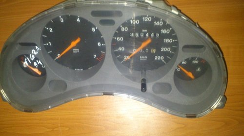 Ceasuri bord de Opel Tigra