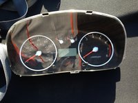 Ceasuri bord hyundai coupe an 2003