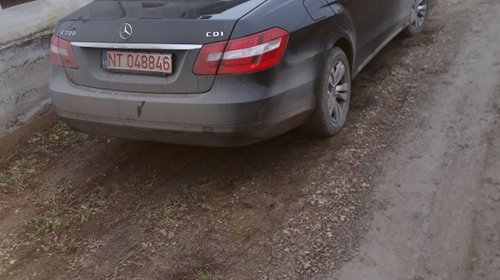 Ceasuri bord Mercedes E-CLASS W212 2010 Berlina 2.2 cdi