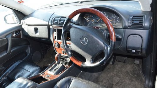Ceasuri bord Mercedes ML270 CDI AMG W163 2.7 