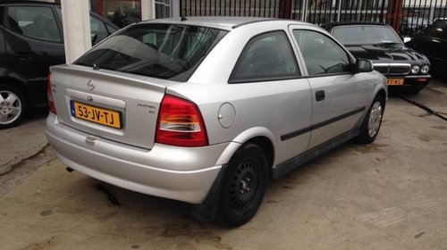 Ceasuri bord Opel Astra G 2001 cupe 1,6 benzina