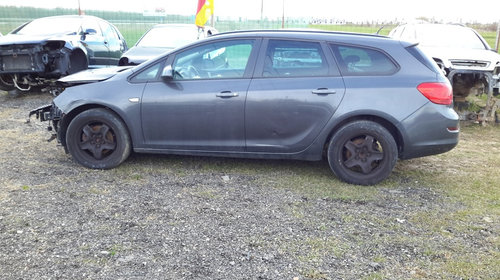 Ceasuri bord Opel Astra J 2011 break 1.7