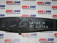 Ceasuri bord Opel Omega B cod: 90379234 model 1995