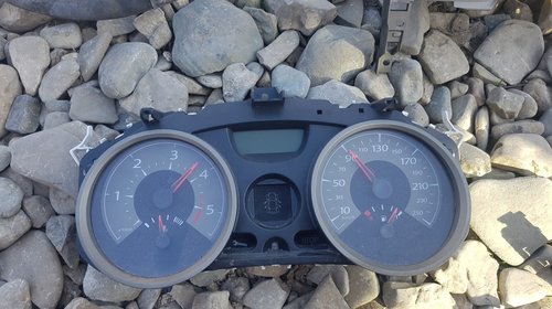 Ceasuri bord Renault Megane 2 1.5 dci 74KW 10