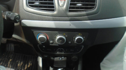 Ceasuri bord Renault Megane 3 2010 Hatchback 1.6