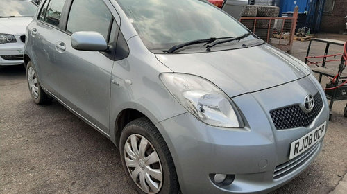 Ceasuri bord Toyota Yaris 2008 Hatchback 1.4 d4d