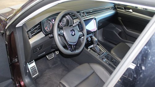 Ceasuri bord Volkswagen Arteon 2017 hatchback 2,0 biturbo CUAA