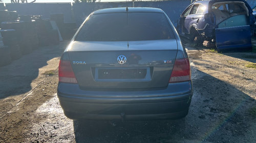 Ceasuri bord Volkswagen Bora 2001 limuzina 1,9 tdi