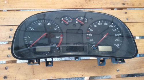 Ceasuri Bord VW Golf 4 /Bora 1.4 benzina cod 