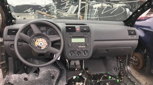 Ceasuri bord Vw Golf 5 1.6 FSI 2006