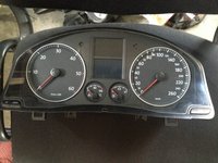 Ceasuri bord vw golf 5 1.9 tdi 2007 cod 1k0920860L