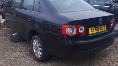 Ceasuri bord VW Jetta 2006 berlina 1.9 tdi