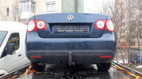 Ceasuri bord VW Jetta 2007 berlina 2.0 fsi