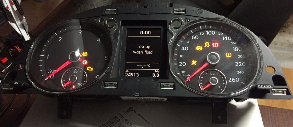 Ceasuri Bord VW Passat 6 B6 3C CC 7 B7 M
