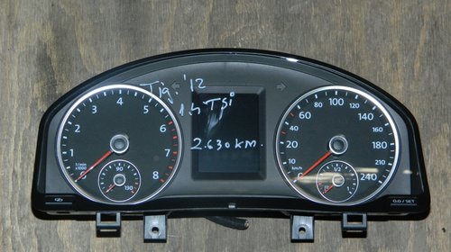 Ceasuri bord VW Tiguan 2012
