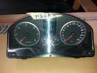 Ceasuri bord VW Tiguan