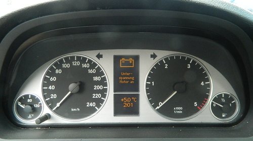 Ceasuri de bord Mercedes B-Class 2.0Cdi model