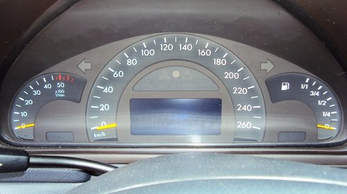 Ceasuri de bord Mercedes C200 - W203 - 2002