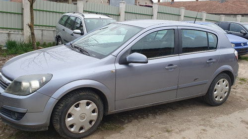 Centuri siguranta fata Opel Astra H 2005 Hatc