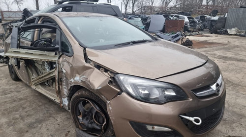 Centuri siguranta fata Opel Astra J 2015 facelift berlina 1.7 cdti