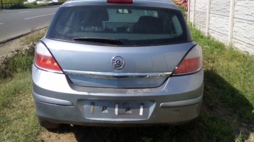 Centuri siguranta spate Opel Astra H 2004 Hat