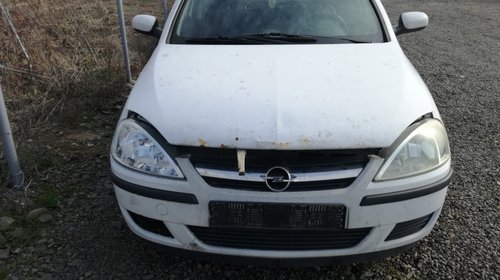 Centuri siguranta spate Opel Corsa C 2005 berlina 1.3 CDTI