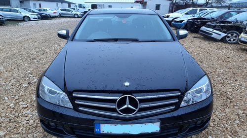 Cheder geam usa spate stanga Mercedes-Benz C-