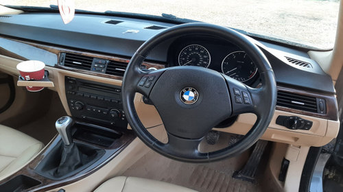 Cheder pe caroserie usa spate dreapta BMW 3 Series E90/E91/E92/E93 [2004 - 2010] Sedan 320d MT (163 hp)