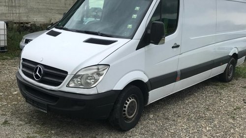 Chedere Mercedes Sprinter W905 2008 bus 2.2