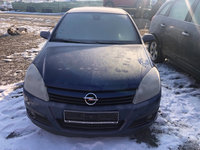 Chedere Opel Astra H 2004 Hatchback 1.7