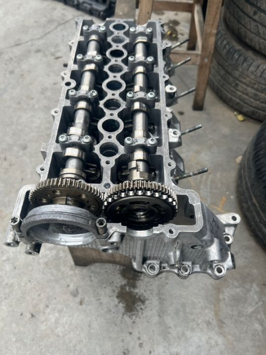 Chiulasa Completa BMW 2.0 d M47 Distributie in Fata