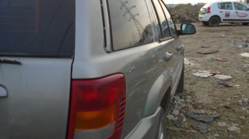 Chiulasa Jeep Grand Cherokee 2002 SUV 3.1