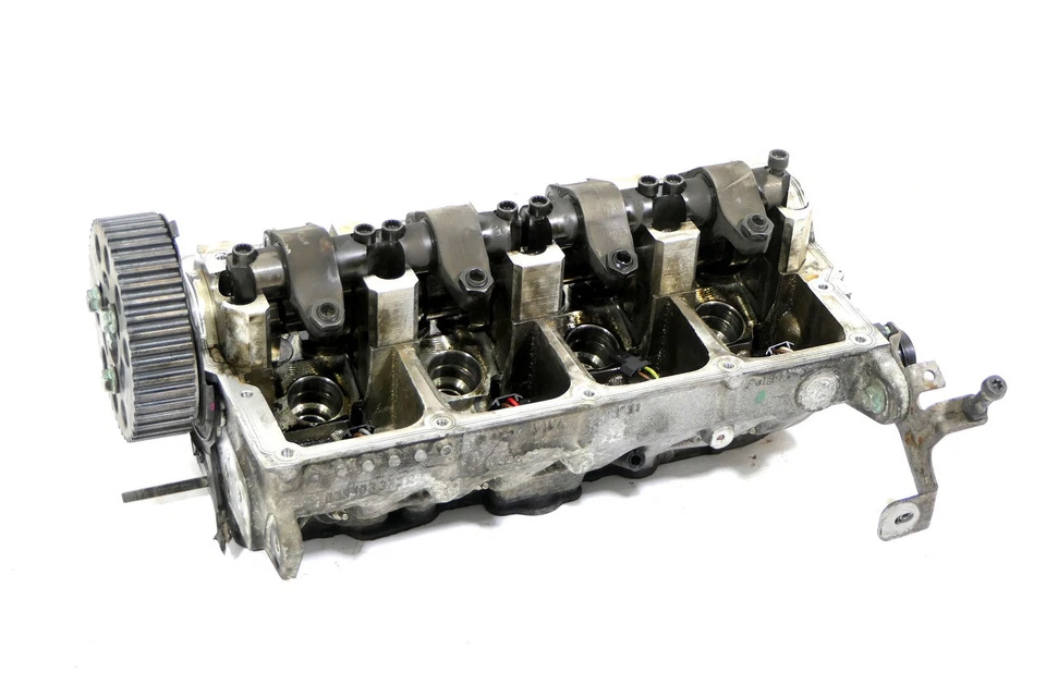 Chiulasa VW Passat Variant 2003/12-2005/05 B5.5 Break 2.0 TDI 100KW 136CP Cod 038103373R