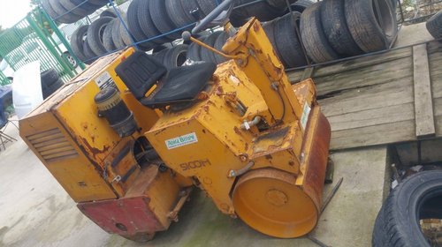 Cilindru Compactor cu vibratie