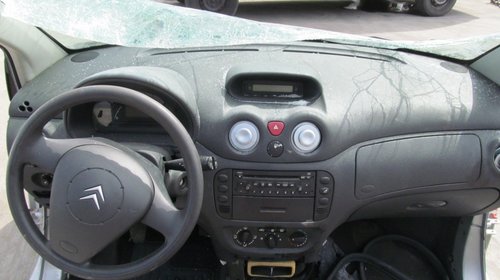 Citroen C2 din 2004