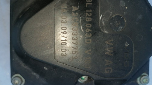 Clapetă accelerație Audi q5 2.0 cod03L128063D
