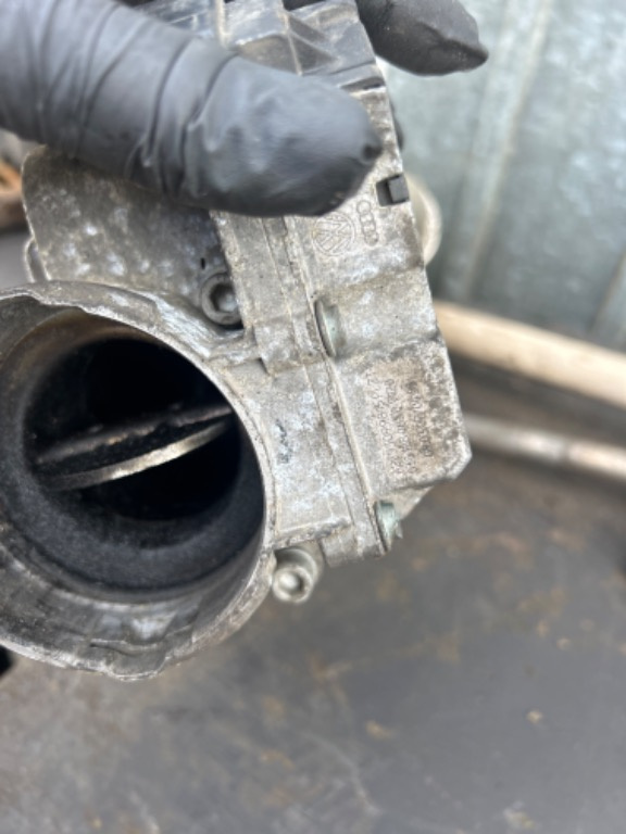 Clapeta acceleratie 03G128063C A2C53099815 2.0 TDI