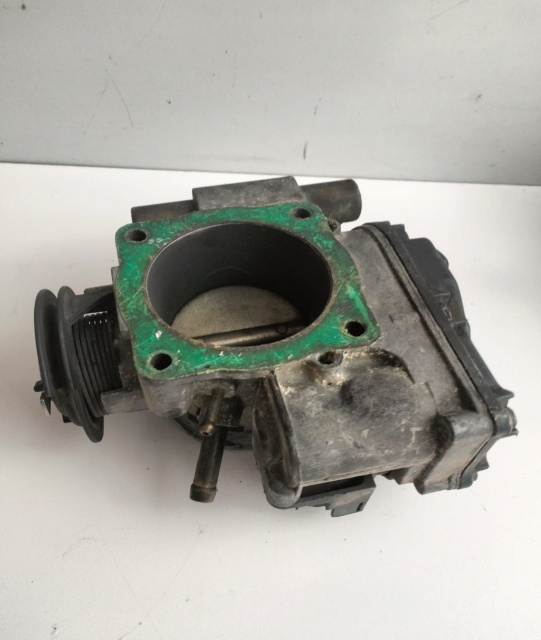 Clapeta acceleratie 058133063H Audi A4 B