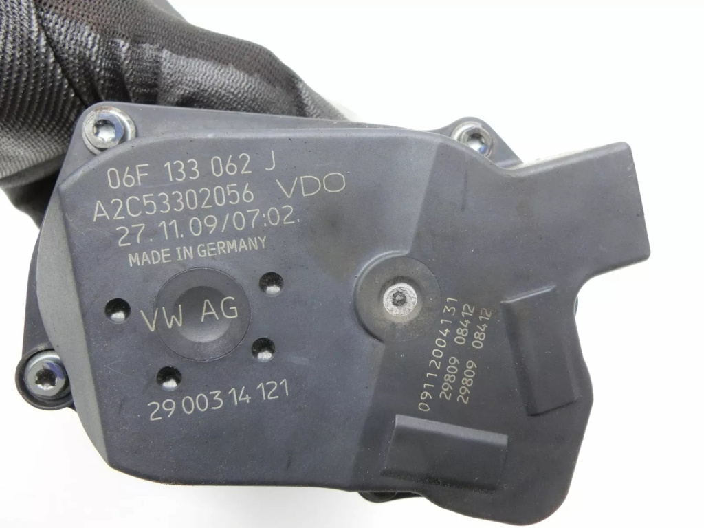 CLAPETA ACCELERATIE 06F133062J Audi A4 B8 an 2008-2015 CDHA / CDAA / CDHB cod piesa 06F133062J