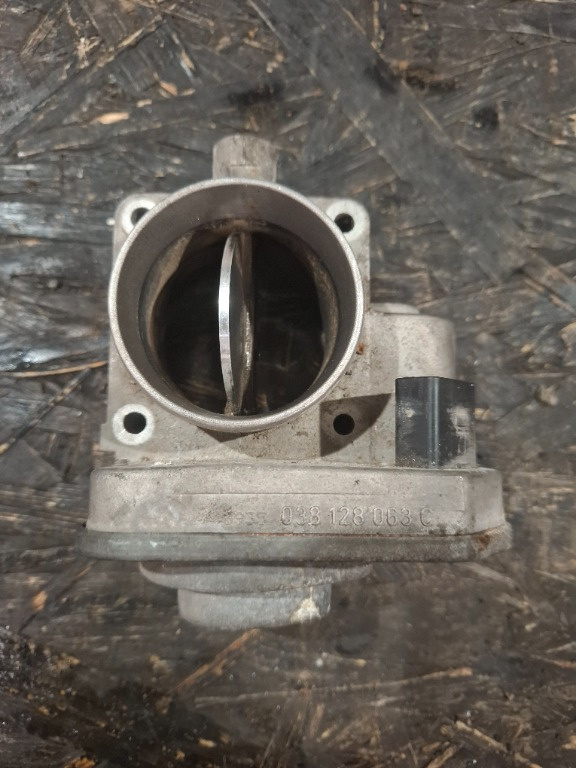 Clapeta acceleratie 1.9SDI Volkswagen Skoda Seat 038128063C - imagine 2