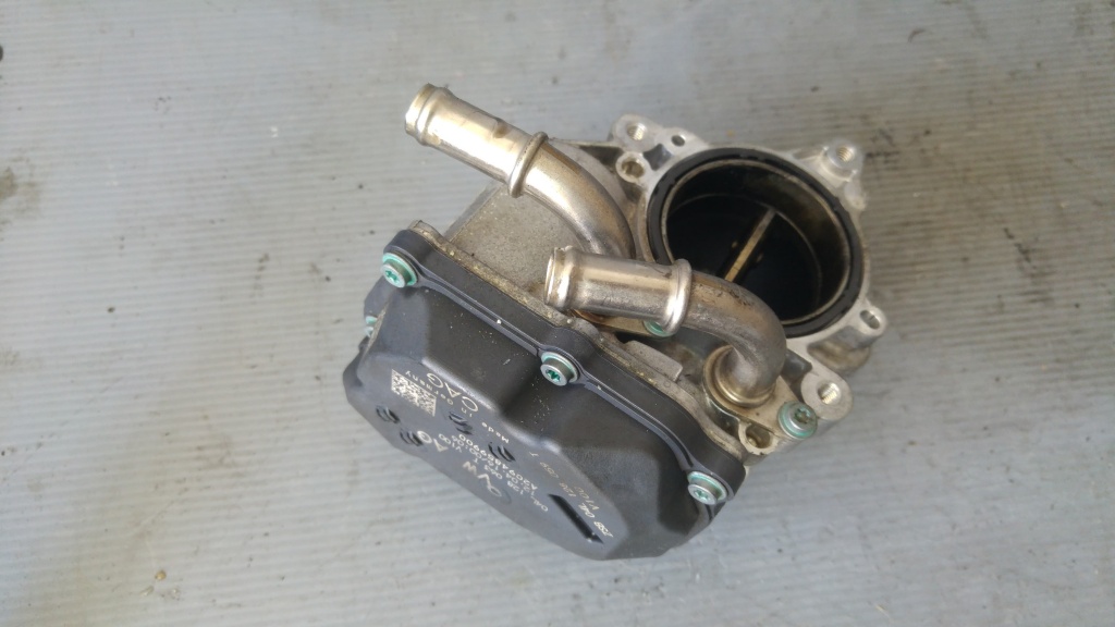 Clapeta acceleratie a3 8v a4 b8 b9 a5 a6 q5 vw gol