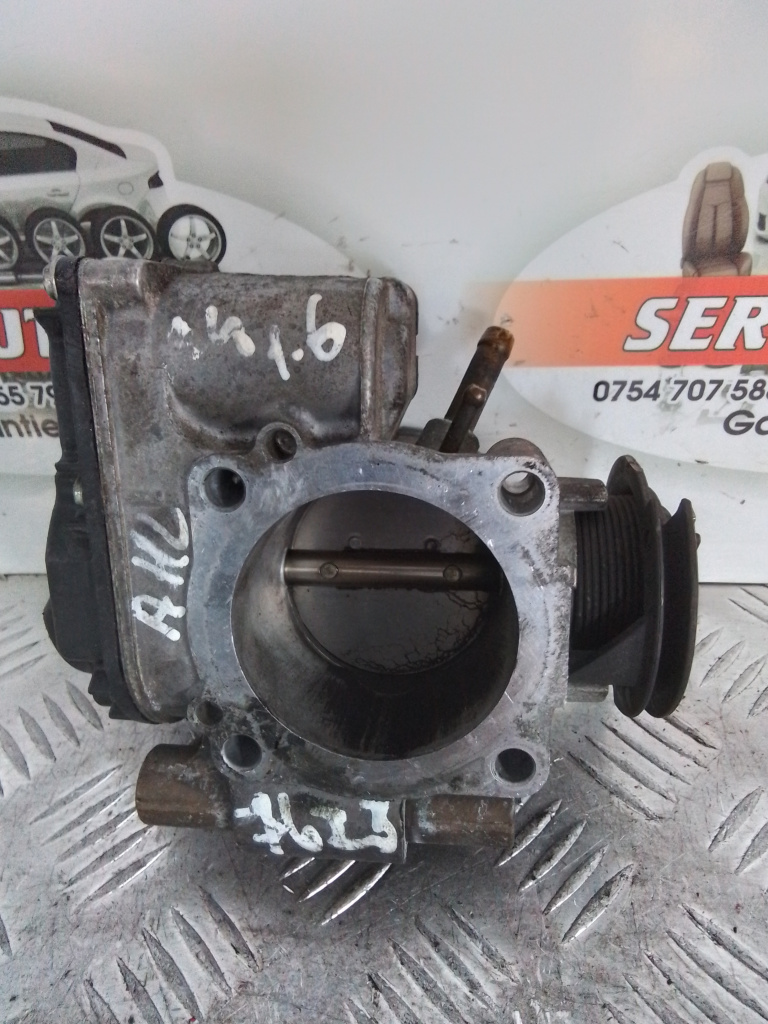 Clapeta acceleratie Audi A4 (1994-2001) [8D2, B5] 1.6 Benzina 2000, 058133063H