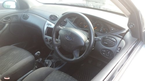 Clapeta acceleratie Ford Focus 2000 Hatchback 1.6 16V